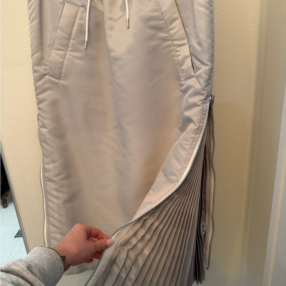 Sacai Asymmetrical Nylon Silver Skirt with Side Zips - Picture 2 of 6